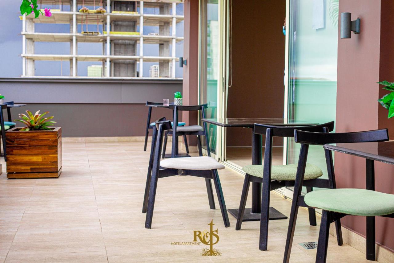 Roots Hotel Apartments Abidjan Kültér fotó