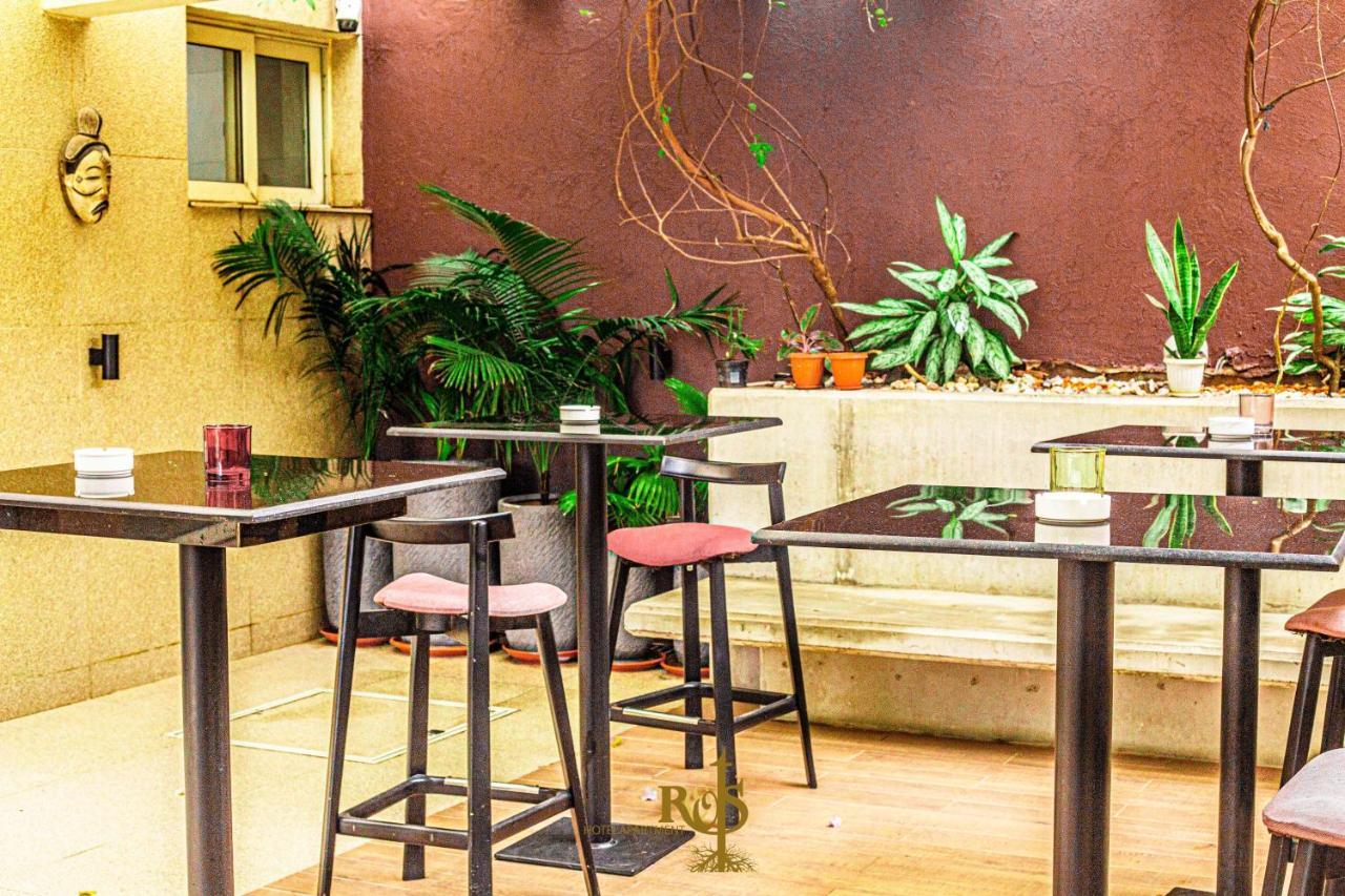 Roots Hotel Apartments Abidjan Kültér fotó