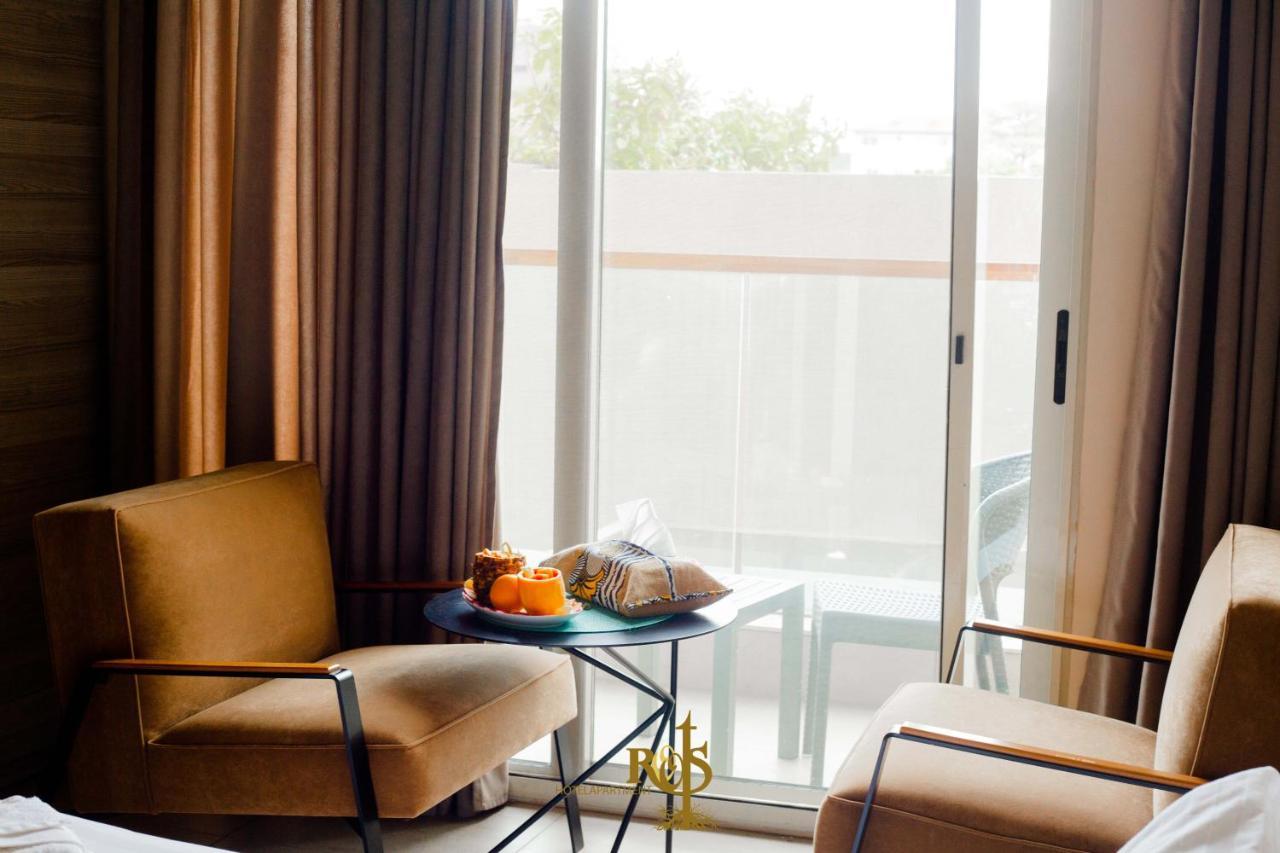 Roots Hotel Apartments Abidjan Kültér fotó
