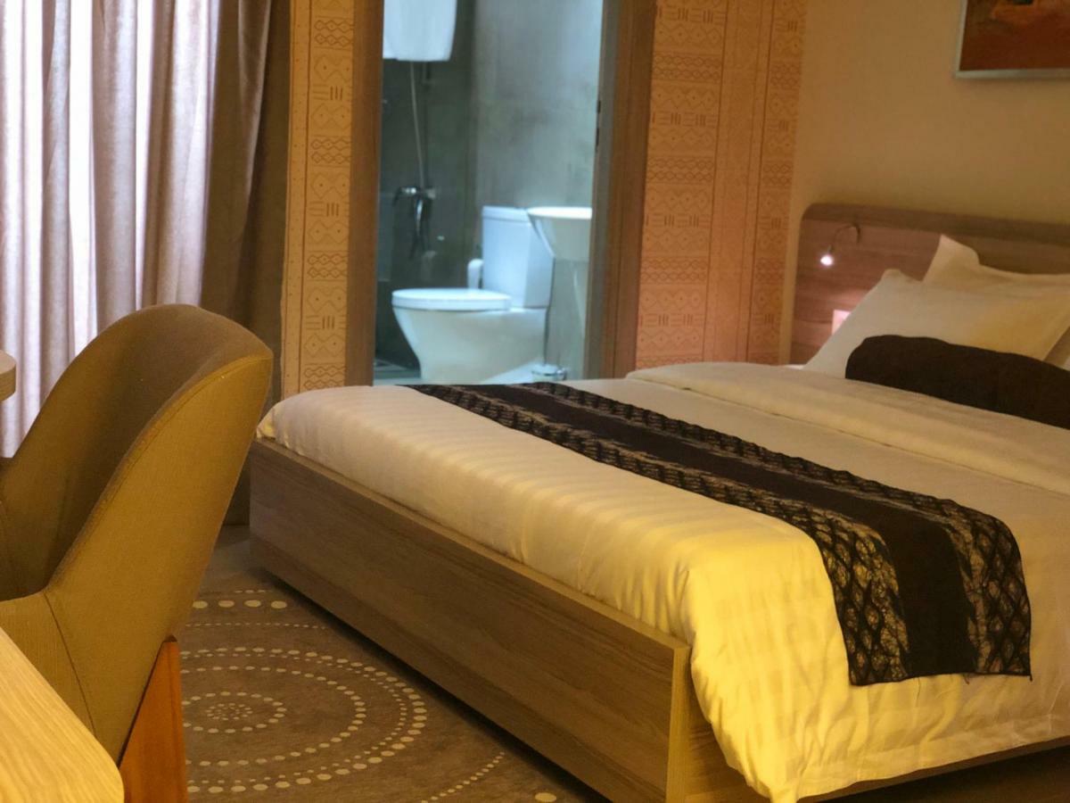 Roots Hotel Apartments Abidjan Kültér fotó